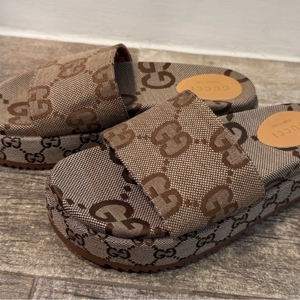 Gucci Beige and Brown Monogram Sandals - Picture 2 of 3